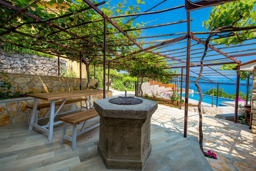 House Obrs Villa Mošćenička Draga Екстериор снимка
