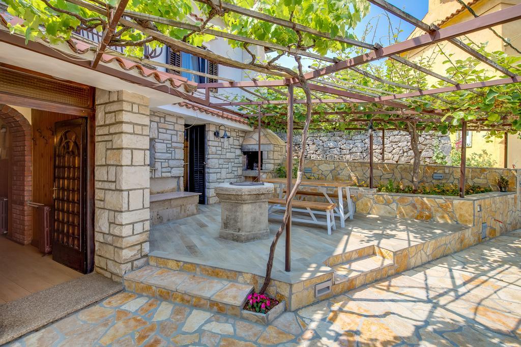 House Obrs Villa Mošćenička Draga Екстериор снимка